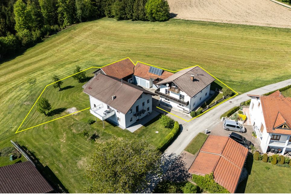 Maria Schmolln - Ländliches Anwesen mit 2 Wohneinheiten in Traumlage.