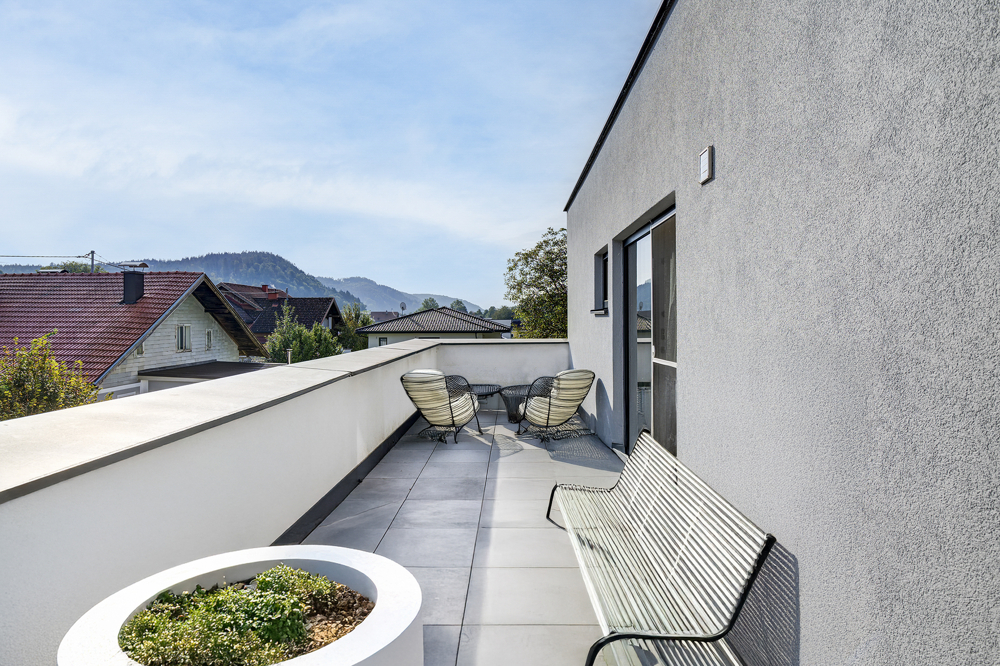 Munderfing - 2-Zimmer Wohnung in Ruhelage / Penthouse / 2 Terrassen / 2 KFZ-Freistellplätze.