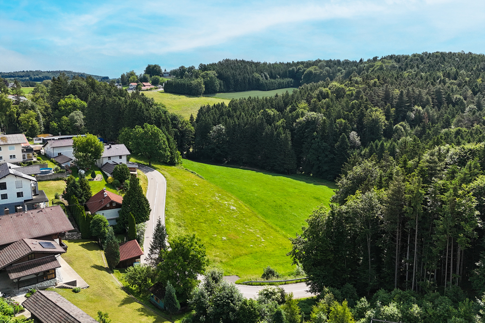 Maria Schmolln - Schönes Baugrundstück in Hanglage mit tollem Ausblick.
Wallfahrtsort - Maria Schmolln