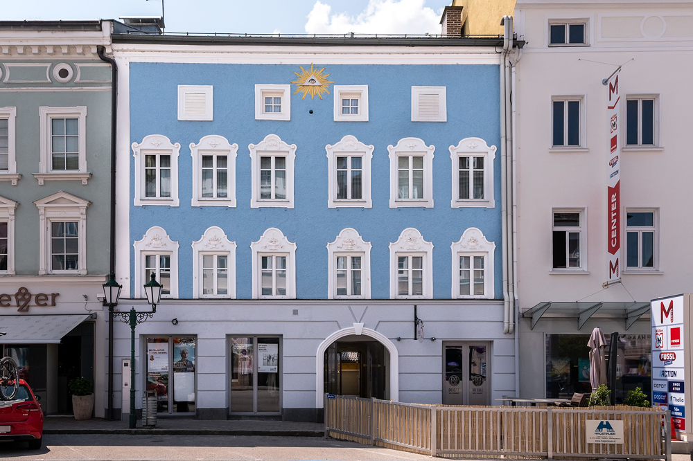 Mattighofen - Großzügige Stadtplatzwohnung mit Charme.