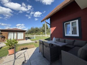 Braunau am Inn / Dietfurt - Kleines Einfamilienhaus mit Ateliercharakter.