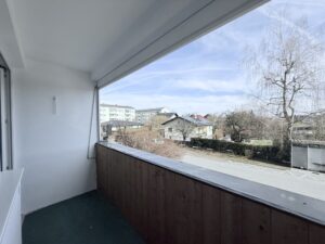 Braunau am Inn - 3 Zimmer-Wohnung - 1. OG - ca. 82,50 m² - Loggia - PKW-Abstellplatz.