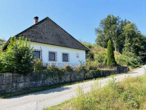 Pischelsdorf am Engelbach - TRAUMHAFTE ALLEINLAGE mit ca. 1.000 m² Bauland - ca. 1.670 m² Grün- & Waldflächen.